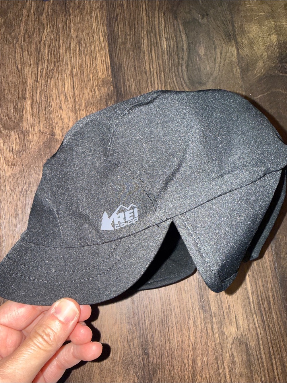 REI Black Soft-Brim Fleece Lined Winter Water Resistant Kids Cap